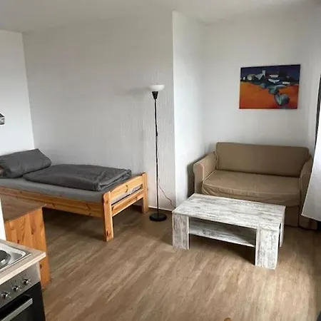 Max نيوبراندنبرغ